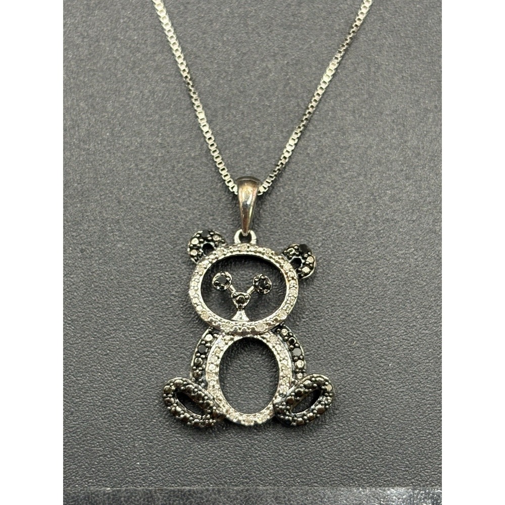 EUC Sterling Silver Genuine 18" Black Panda Pendant Necklace E27